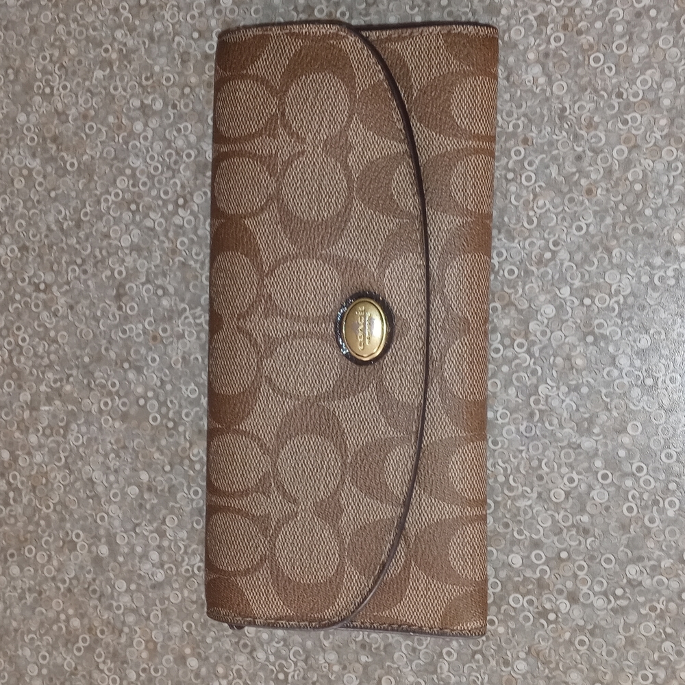 NEW Coach wallet for christmas gift🎄🎁